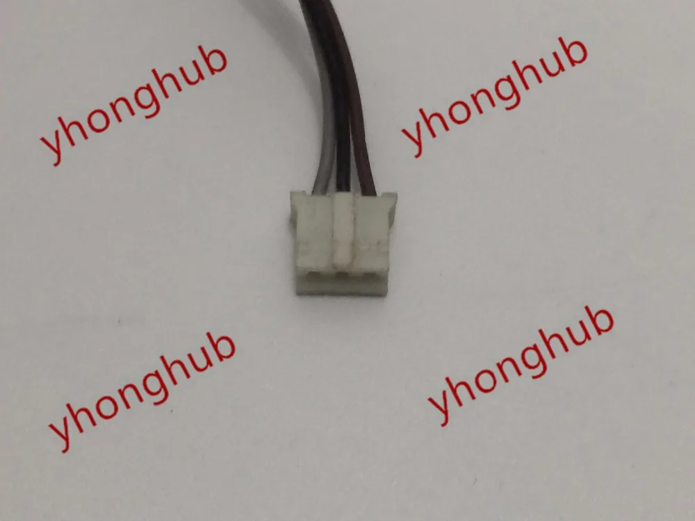 Detla электроники AUB0512HB DC 12V 0.17A 50x50x15 мм 3 провода Сервер вентилятор охлаждения |