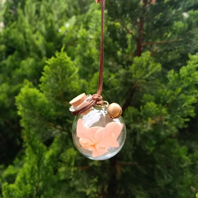 

Big and Small Car Perfume Pendant Beautiful Fresh Ball Perfume Bottle New Car Perfume Empty Bottle 100pcs/lot