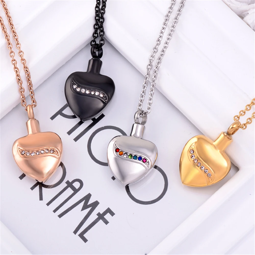 

Crystal Inlay Heart Ashes Keepsake Cremation Urn Necklace Memorial Jewelry for Ashes Keepsake Polihsed Locket Pendant