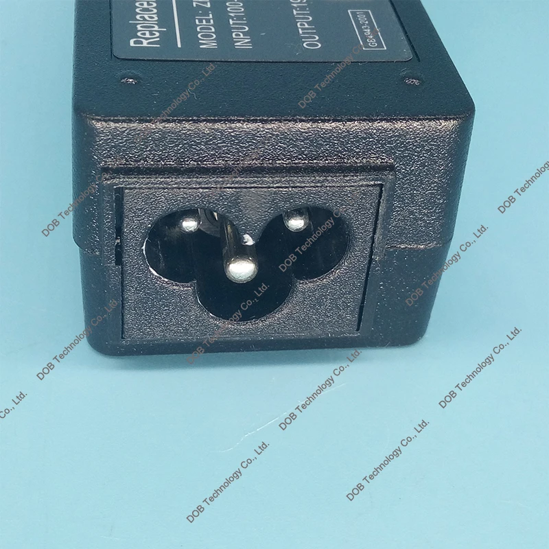 Адаптер переменного тока 19V 1.58A 30W для Toshiba NB200 11L 125 Mini NB205|adapter speaker|adapter zeissadapter composite |