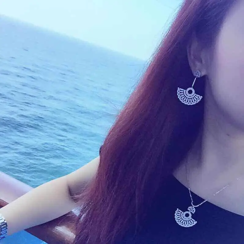 Новое Прибытие Мода Exaggerate Мотаться Серьги Для Женщин Белый Позолоченный