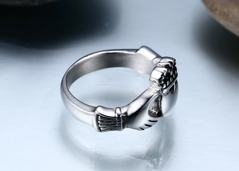 Персонализированное обручальное кольцо Claddagh из нержавеющей стали | Украшения и