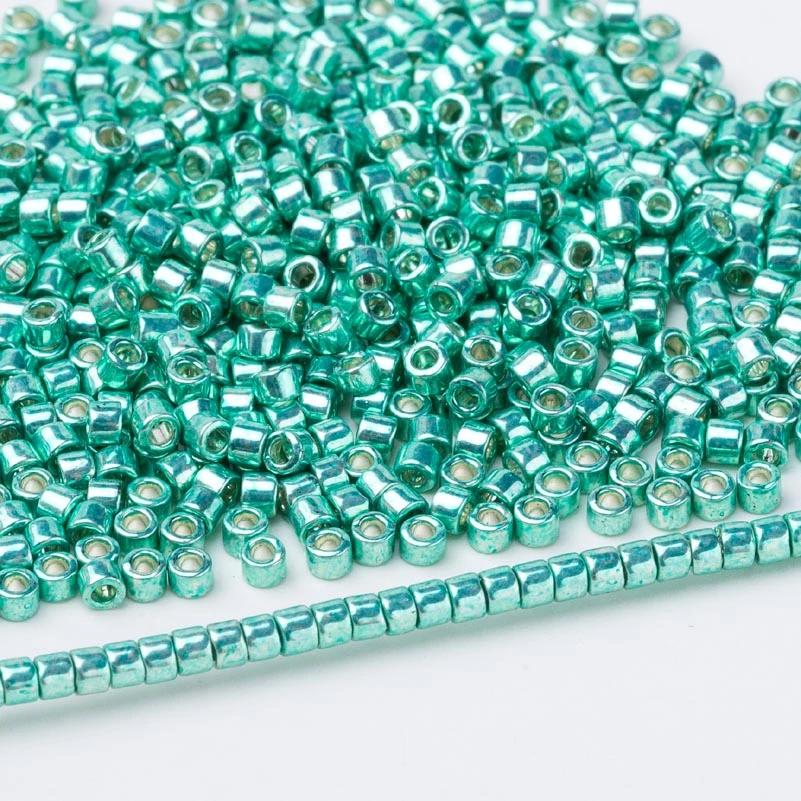 DB426 Taidian Beadwork металлические бусины Miyuki Delica 11/0 для бисера браслет 1,6x1,3 мм японский бисер поставщик 10 г/лот около 2000 штук - Цвет: DB426