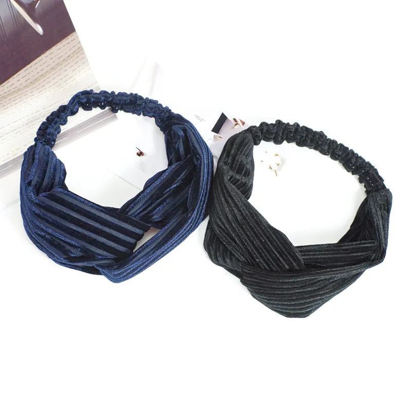 

2019 Fashion New gold velvet striped hair band Autumn and winter wild color handmade knotted bowe Women Hair Accessorie