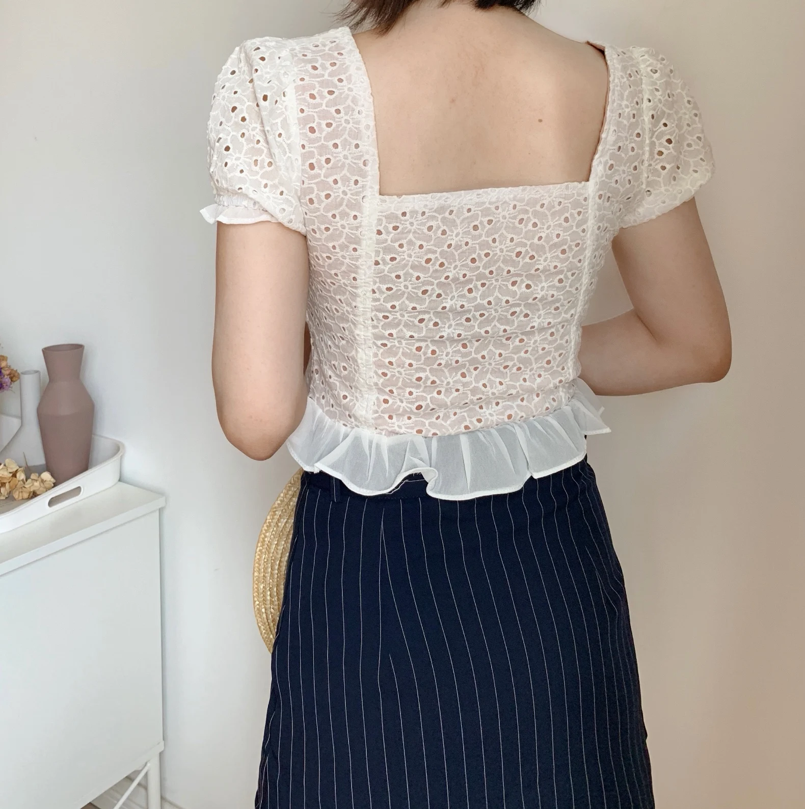 Женская блузка с цветочной вышивкой Повседневная белая квадратным вырезом и