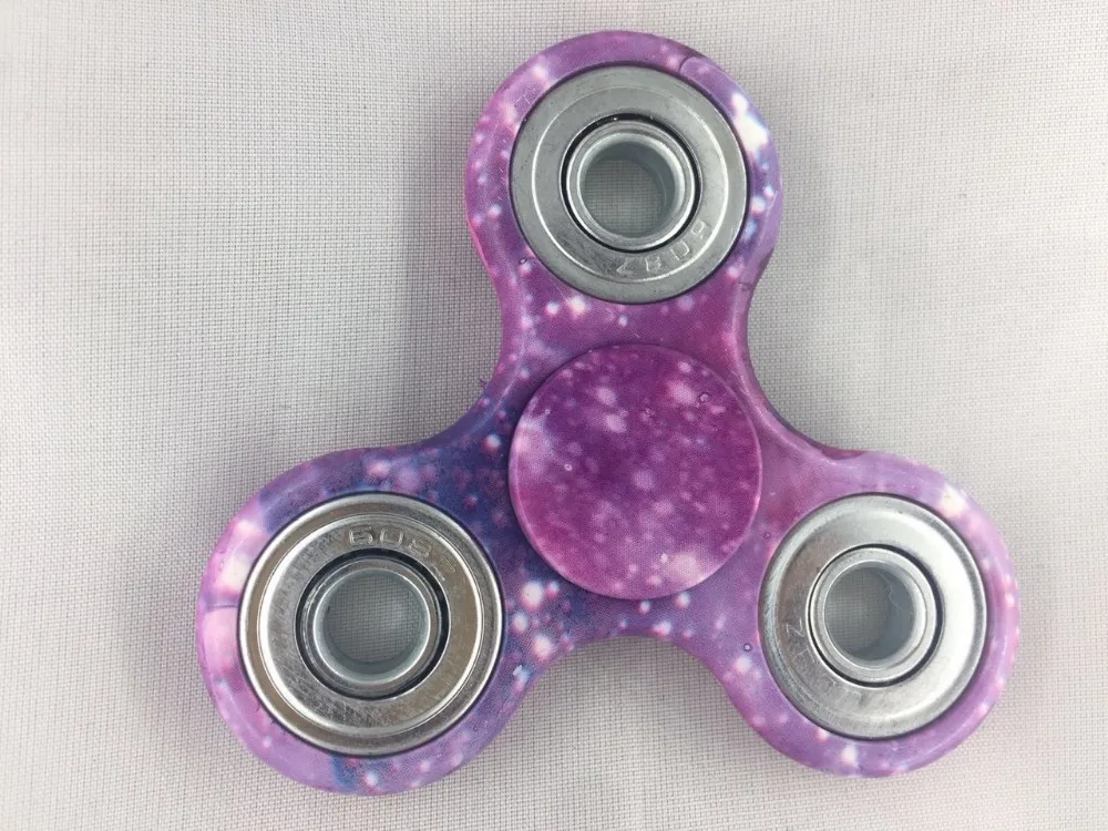 спинер Ручной блесны Непоседа figet палец spiner сома figit EDC Tri-Spinner игрушка carki handspinner