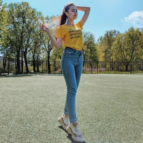 GCAROL Women High Waist Denim Jeans Vintage Slim Mom Style Pencil Jeans High Quality Basic Denim Pants For 4 Season