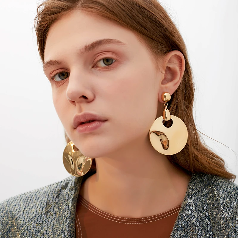 metal texture geometry rounds earrings Europe and the United States tide fashion goddess street shoot smooth irregular jewelry | Украшения
