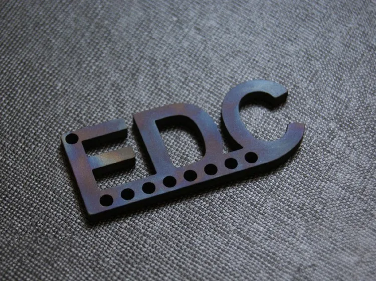 EDC оригинальные маленькие инструменты для ключей из титанового сплава нож