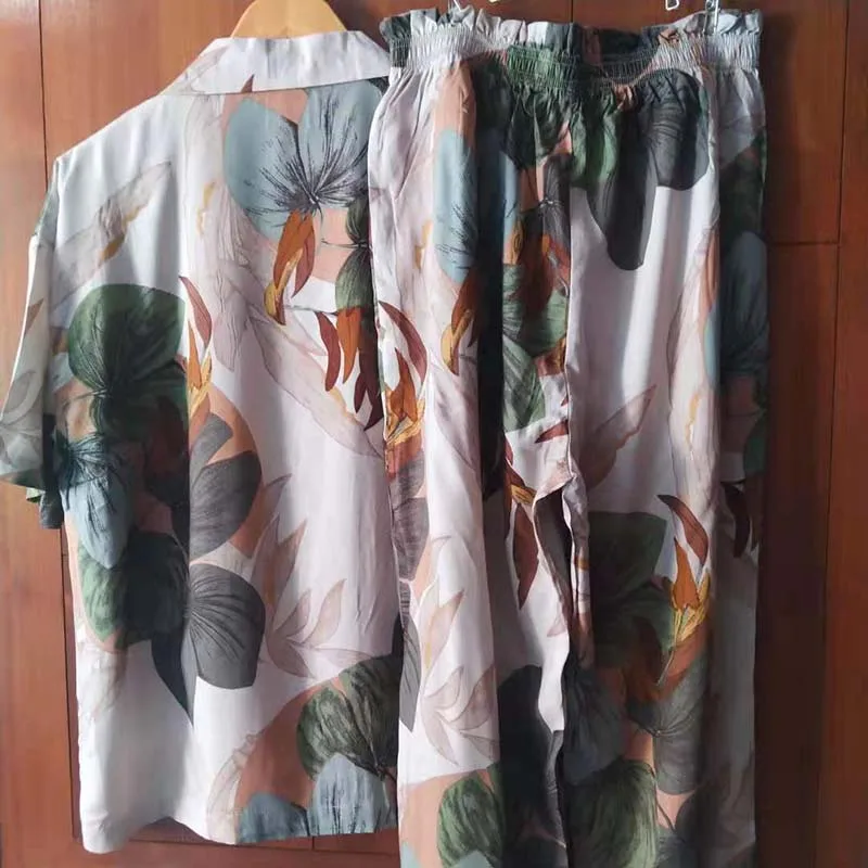 2019 Women's Short-sleeved Palm Leaf Printing Cropped Trousers Pajamas Set Leaves Lapel Casual plus Size Loose Thin Sleepwear