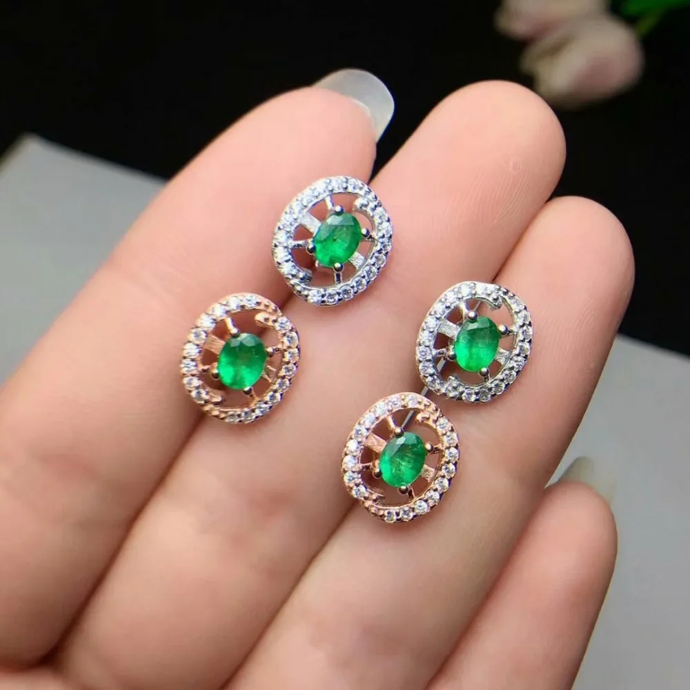 Серьги гвоздики SHILOVEM из стерлингового серебра 925 пробы с натуральным изумрудом