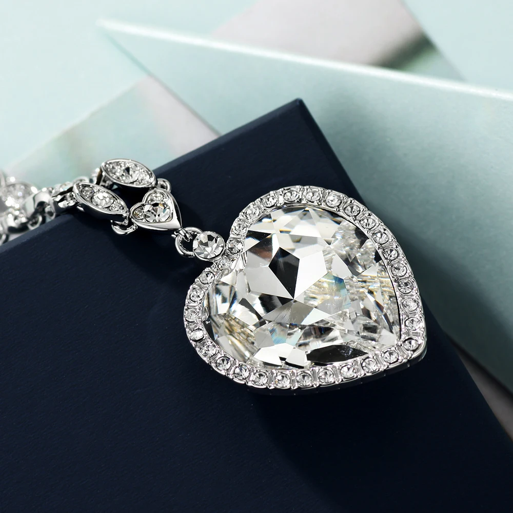 Neoglory Blue Heart of the Ocean Necklace Embellished with Swarovski Crystals - Perfect Gift for Valentine's Day and Titanic Enthusiasts image 4