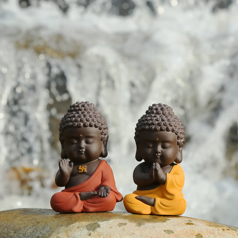 Маленькая статуя Будды статуэтка монаха аксессуары для автомобиля цветная