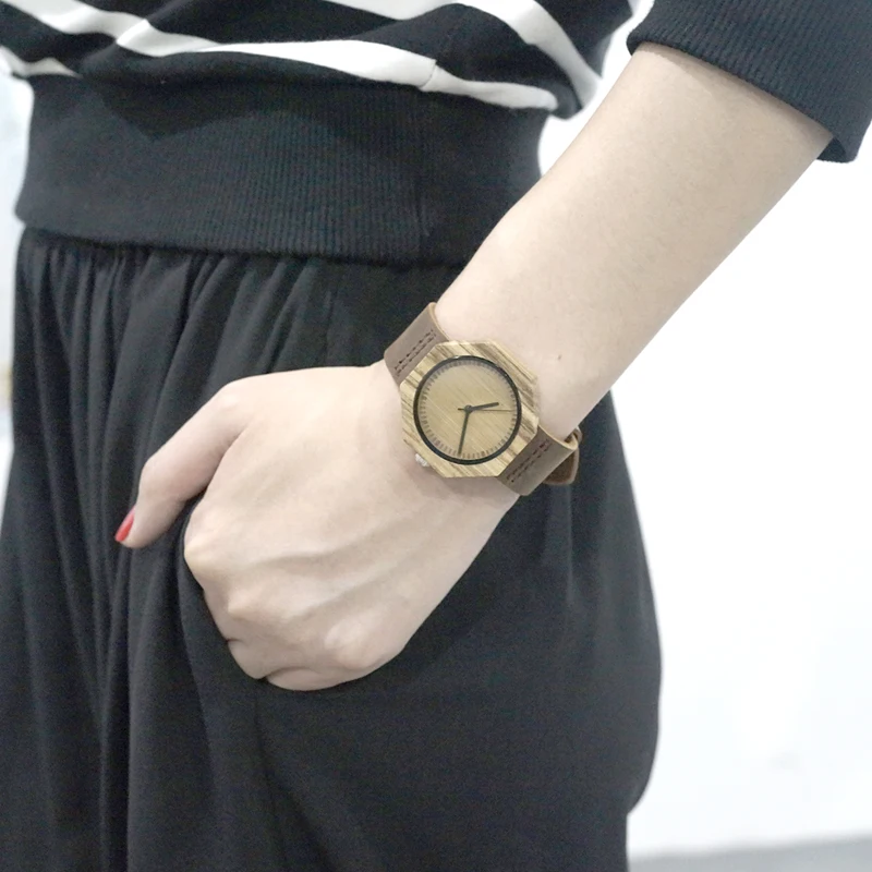 Женские кварцевые часы с бамбуковым циферблатом в кожаном ремешке|wristwatch