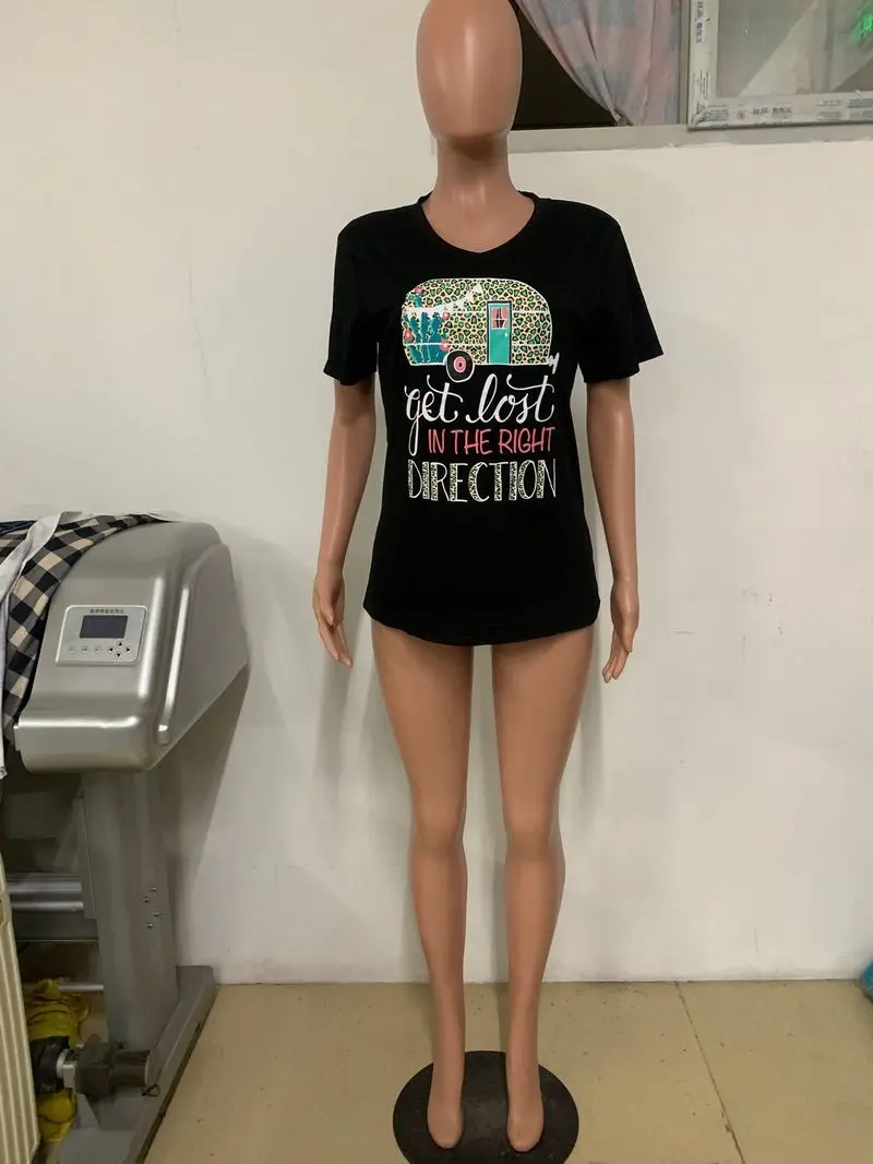 Женская футболка с коротким рукавом и надписью Get Lost In The Right Direction | одежда