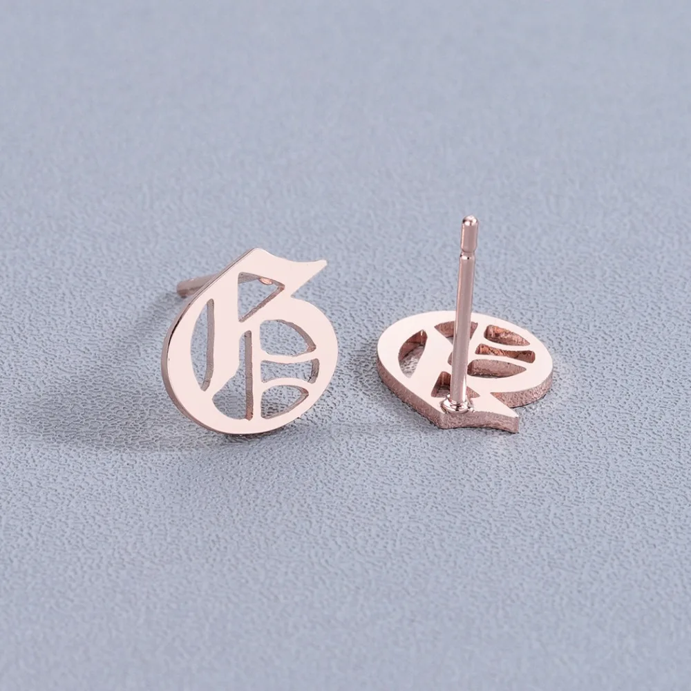 Женские серьги-гвоздики с буквами Chandler, старые серьги из нержавеющей стали