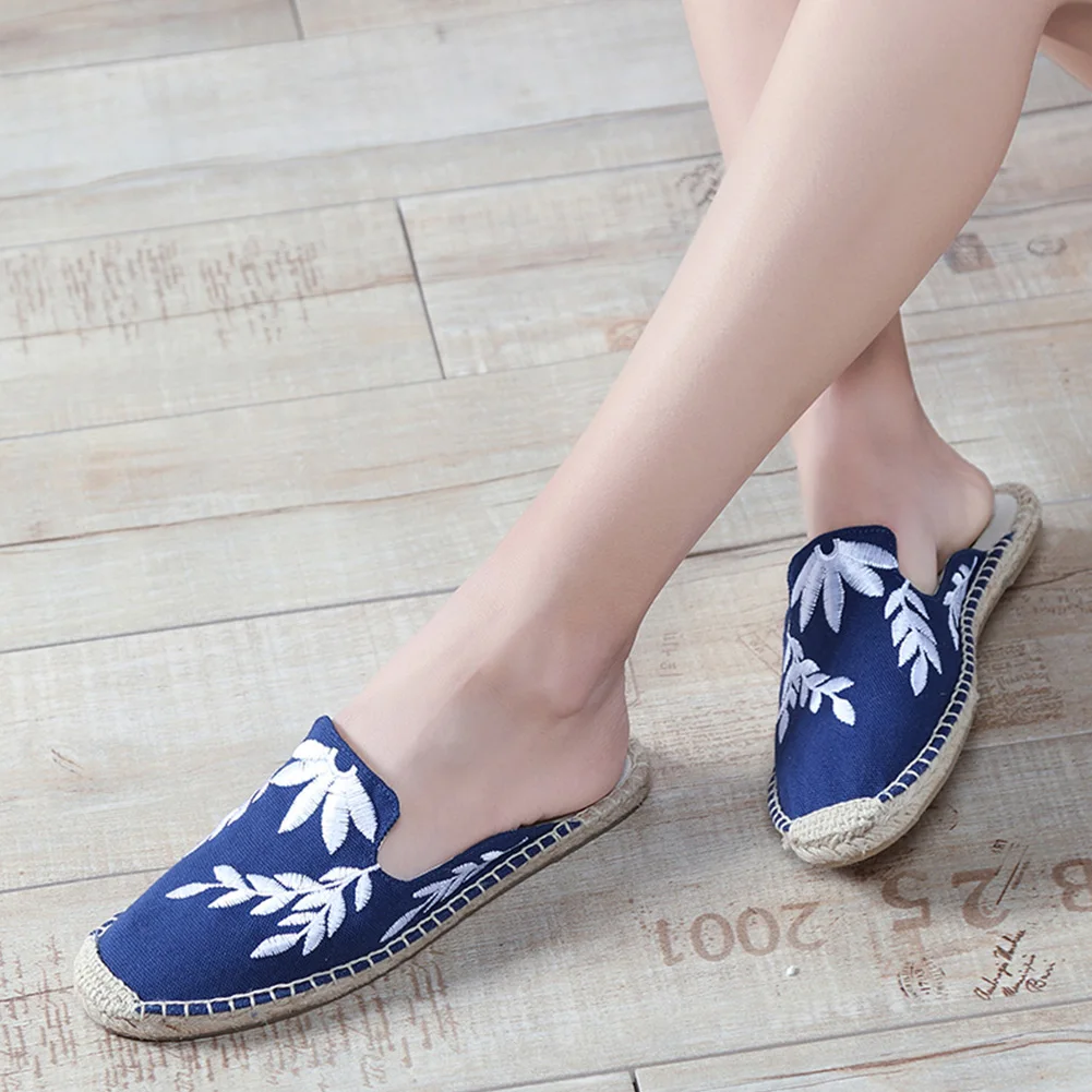Вышитые льняные домашние тапочки Женская домашняя обувь Шлёпанцы стиль мелкой