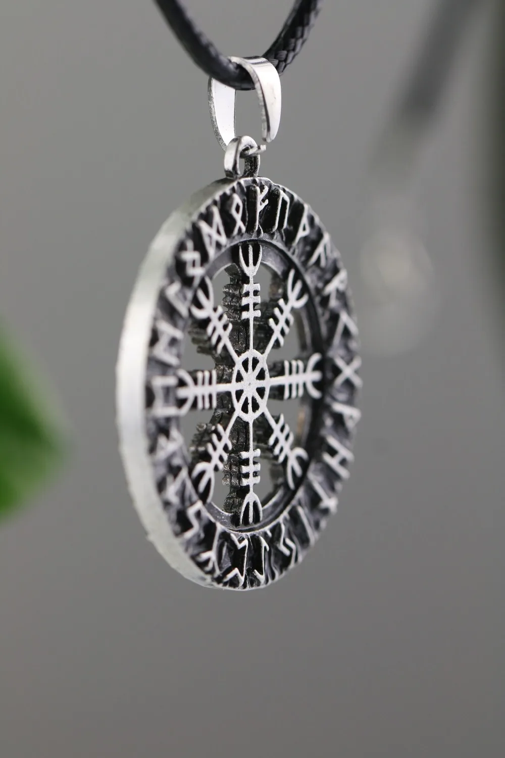 LANGHONG 10 шт. норвежский викинг Рунический амулет кулон ожерелье Vegvisir подвеска с компасом Рунический нордический талисман Подвеска Ожерелье