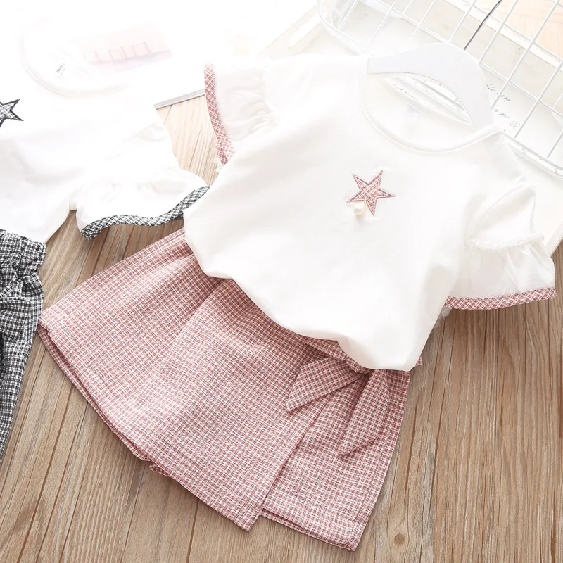 

2023 New Girls Set Summer Style New Toddler Kid Clothes Five-Pointed Star Short Sleeve + Plaid Shorts 2PCS Children Clothes