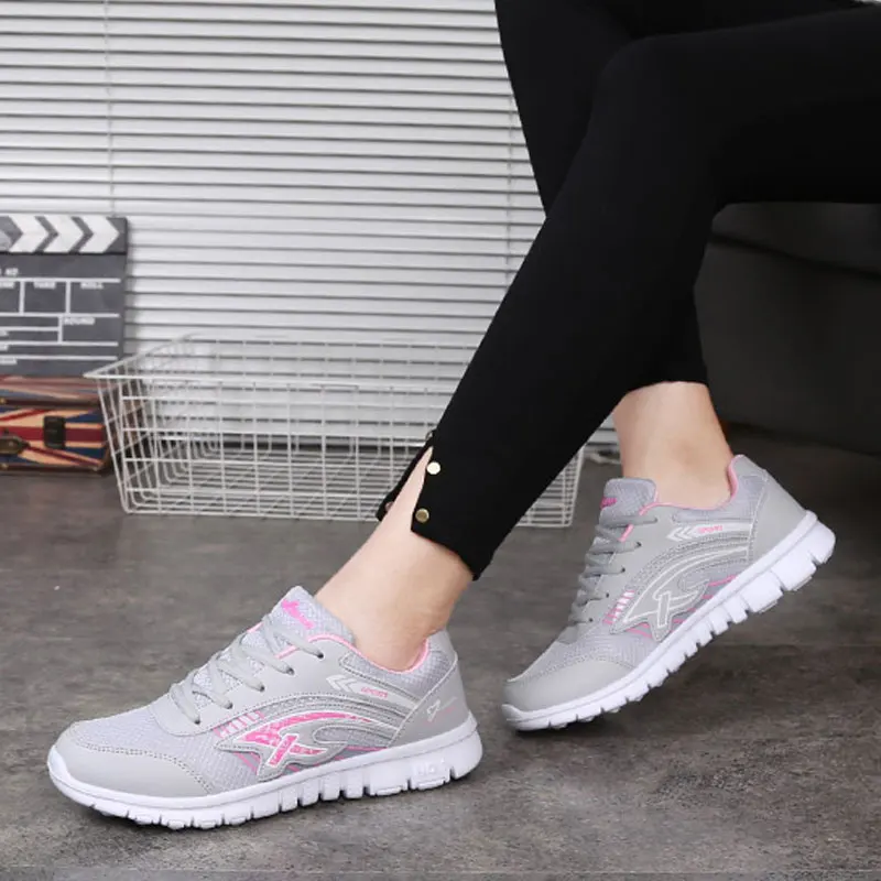 Модная Женская Удобная Уличная обувь 2018 удобные сетчатые кроссовки на шнуровке