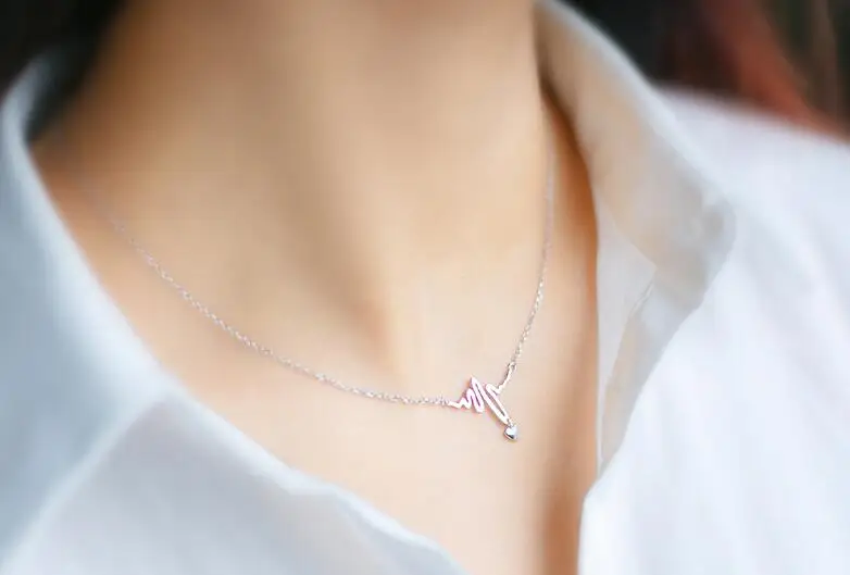 Реальный. Женская цепочка с кулоном в виде пульса серебро 925 пробы | Украшения и