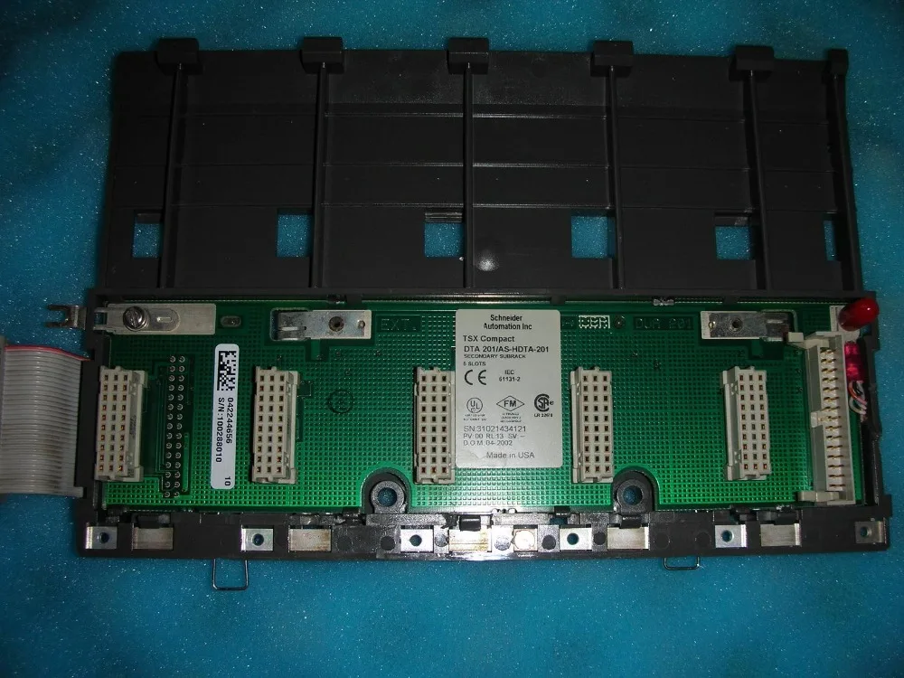 Бывший в употреблении Modicon TSX Compact DTA 201/ AS-HDTA-201 DTA201 1 шт. | Обустройство дома