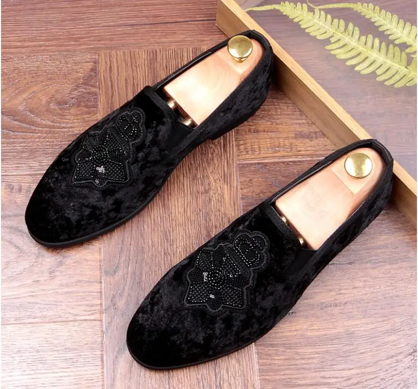 NEW Men Casual Suede Leather Loafers Black Red bottom Driving Shoes Moccasins Gommino Slip On zapatillas hombre