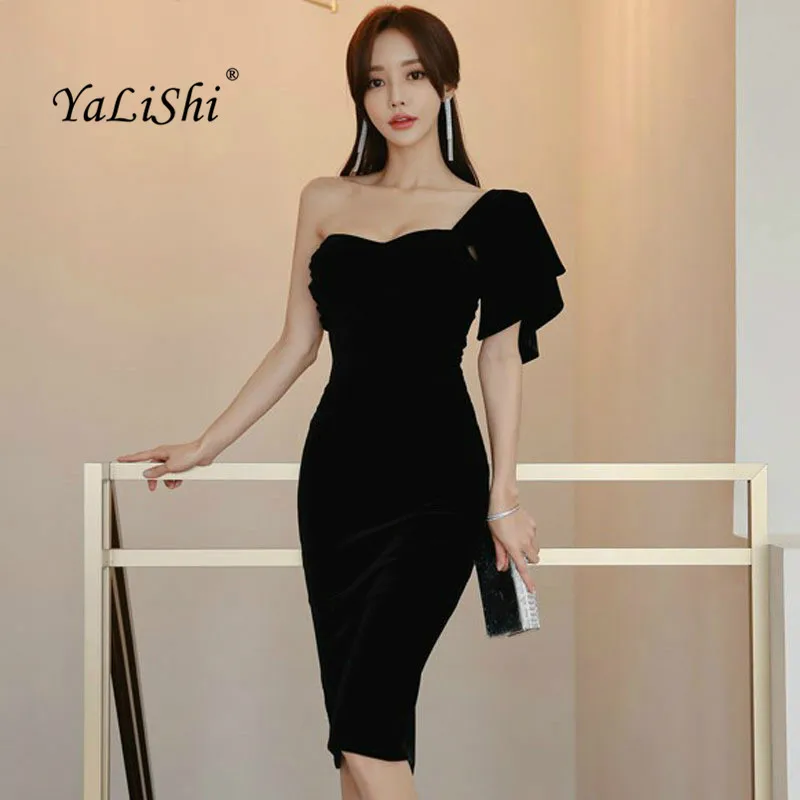 

Solid Spring Pencil Dress Women Black Red Sleeveless One-shoulder Strapless Knee-length Elegant Vestidos De Gala Velvet Dresses