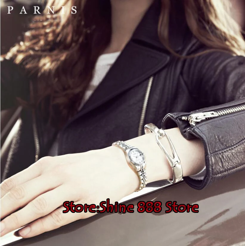 Женские часы с сапфировым стеклом и циферблатом 26 мм королевские стразы японский