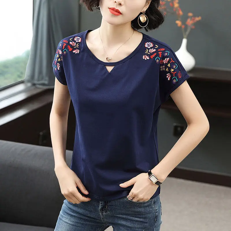 Batwing Sleeve Embroidery Blouse Women Loose Casual Summer Tops 95% Cotton Solid Color White O Neck Ethnic Tees Ladies Clothes | Женская