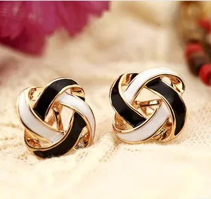 Серьги гвоздики ветряная мельница черно белые|non pierced earrings|earrings non piercingnon piercing |