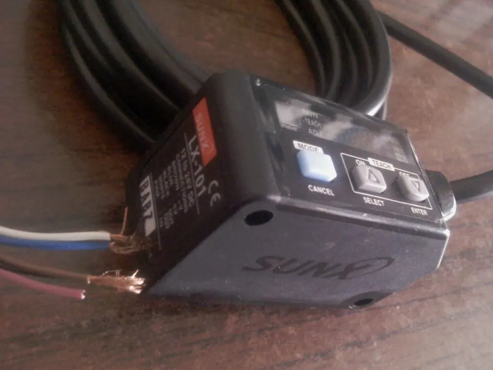 

NEW Digital Mark Sensor LX-101
