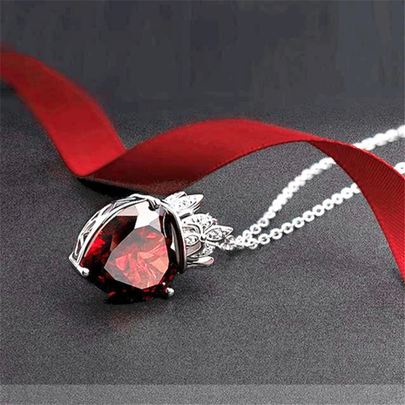 Женское Ожерелье чокер с тибетской серебряной короной и сердечком колье