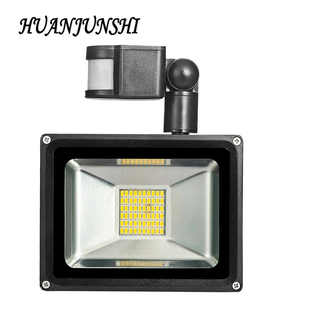 Светодиодный прожексветильник с датчиком движения 220 В 30 Вт IP65 водонепроницаемый