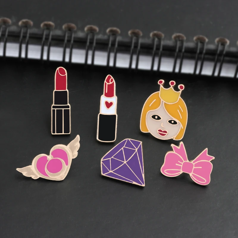 Милая мультяшная брошь в виде помады принцессы бант Стразы Сердце Эмаль Булавка