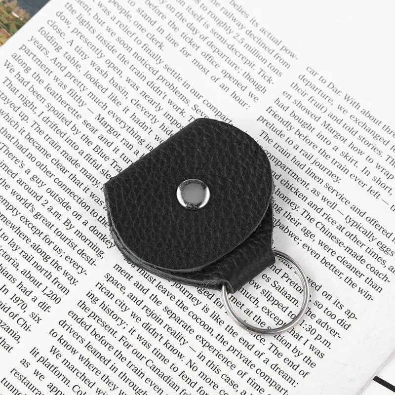 Leather Guitar Paddle Bag Atril Cowhide Metal Keychain Guitar Picks Holder Plectrum Case Collection Guitar Parts Accessories