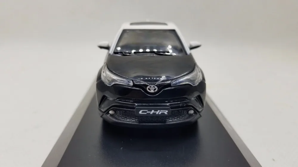 1:43 литой автомобиль для Toyota C-HR черный Внедорожник сплав модель автомобиля подарки CHR C HR