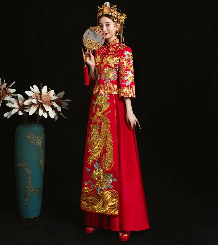 Красное традиционное китайское свадебное платье cheongsam с вышивкой вечернее для
