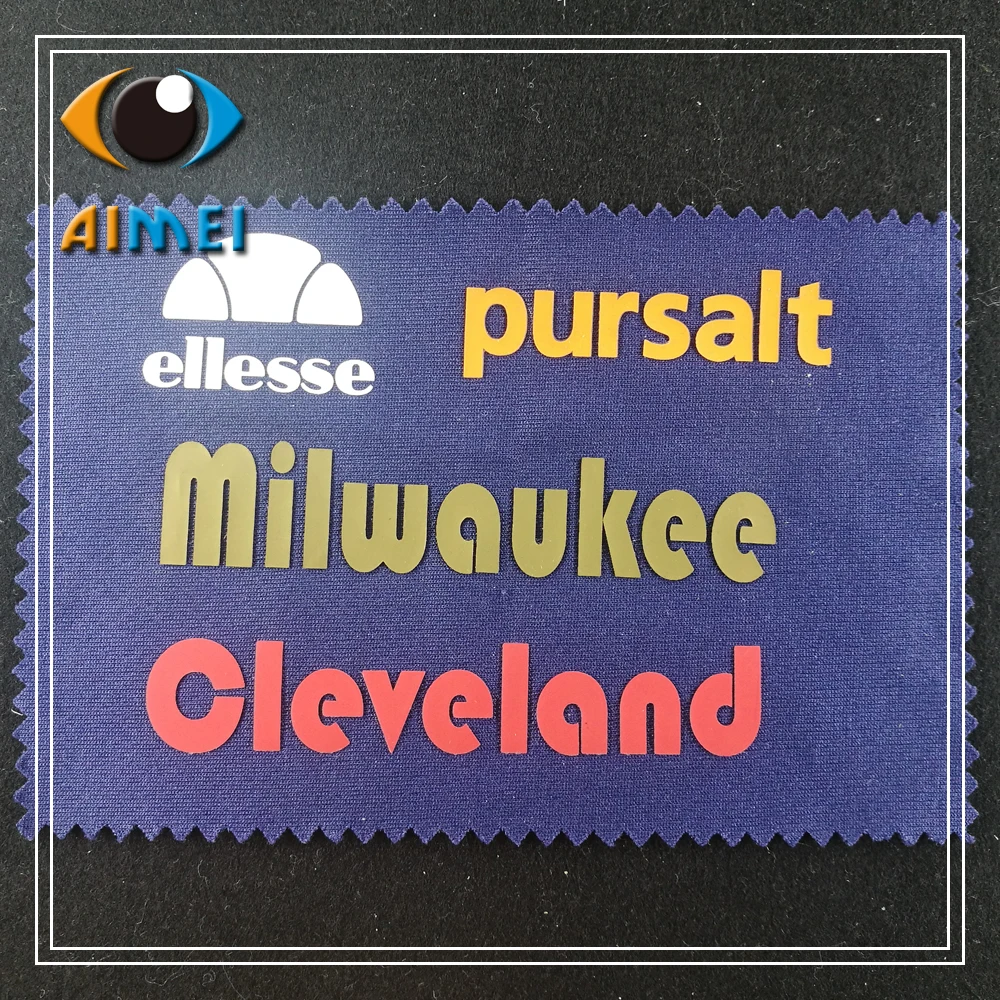 Пользовательские термотрансферные резиновые этикетки для одежды моющиеся