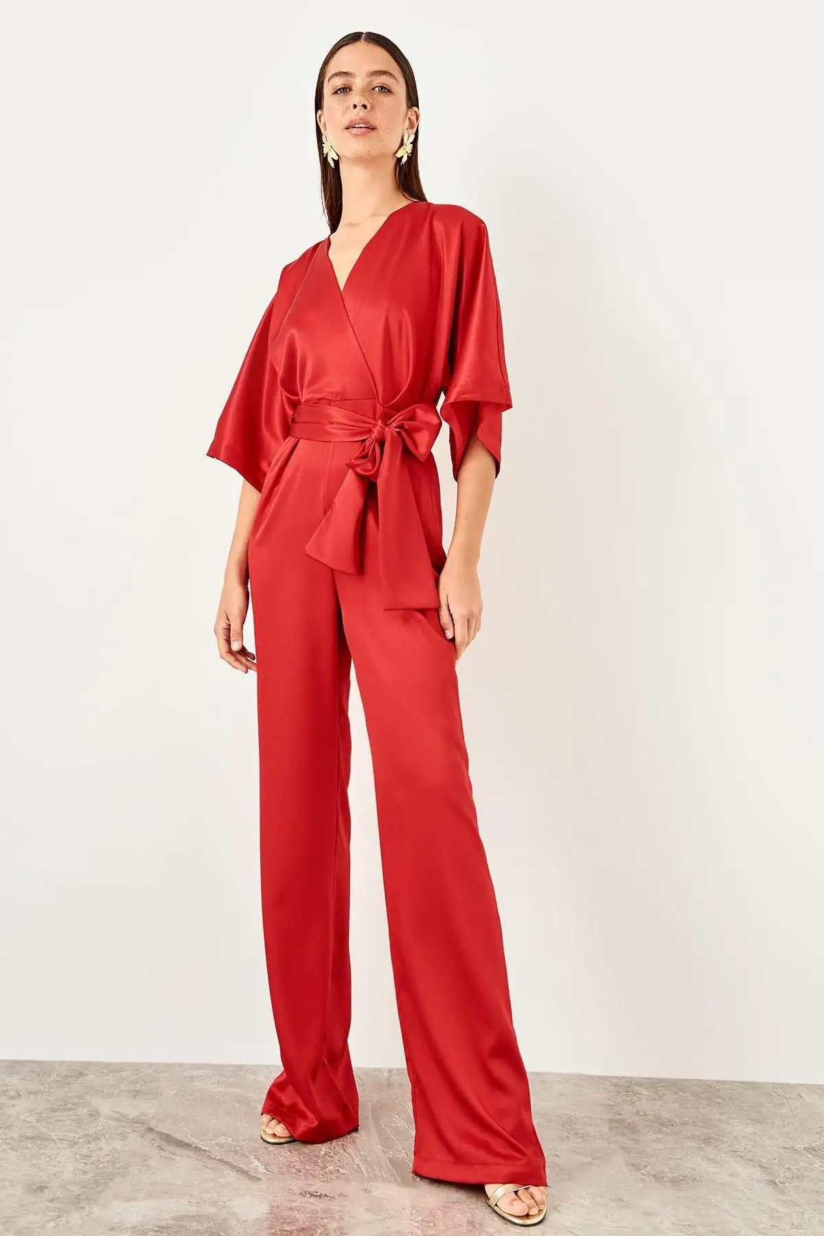 Trendyol красный комбинезон с поясом TPRSS19YL0038 |
