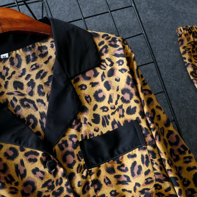 

Leopard Pyjamas Women Stripe Satin Pajamas Sets 2019 New Spring Long Sleeve 2 Pcs Suit Casual Silk Home Clothing Sleepwear