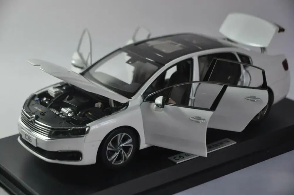 1:18 литья под давлением модель для Citroen C6 Белый Седан сплав игрушечный автомобиль миниатюрная коллекция подарок c-quatre