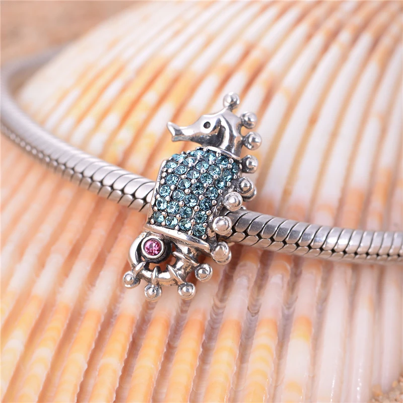 Серебро 925 Ювелирная подвеска &quotМорской конек&quot с кристаллами европейские