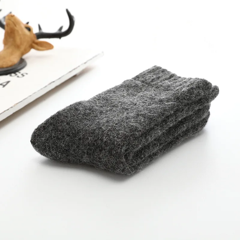 dark grey socks 02 Мужские супер толстые однотонные носки с изображением кролика, зимние носки для скейтборда, зимние теплые забавные мужские носки - Цвет: dark grey socks 02