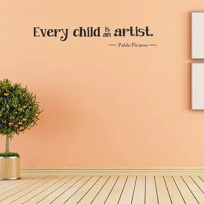 Каждый ребенок художник на английском языке Пикассо письмо наклейки стену с