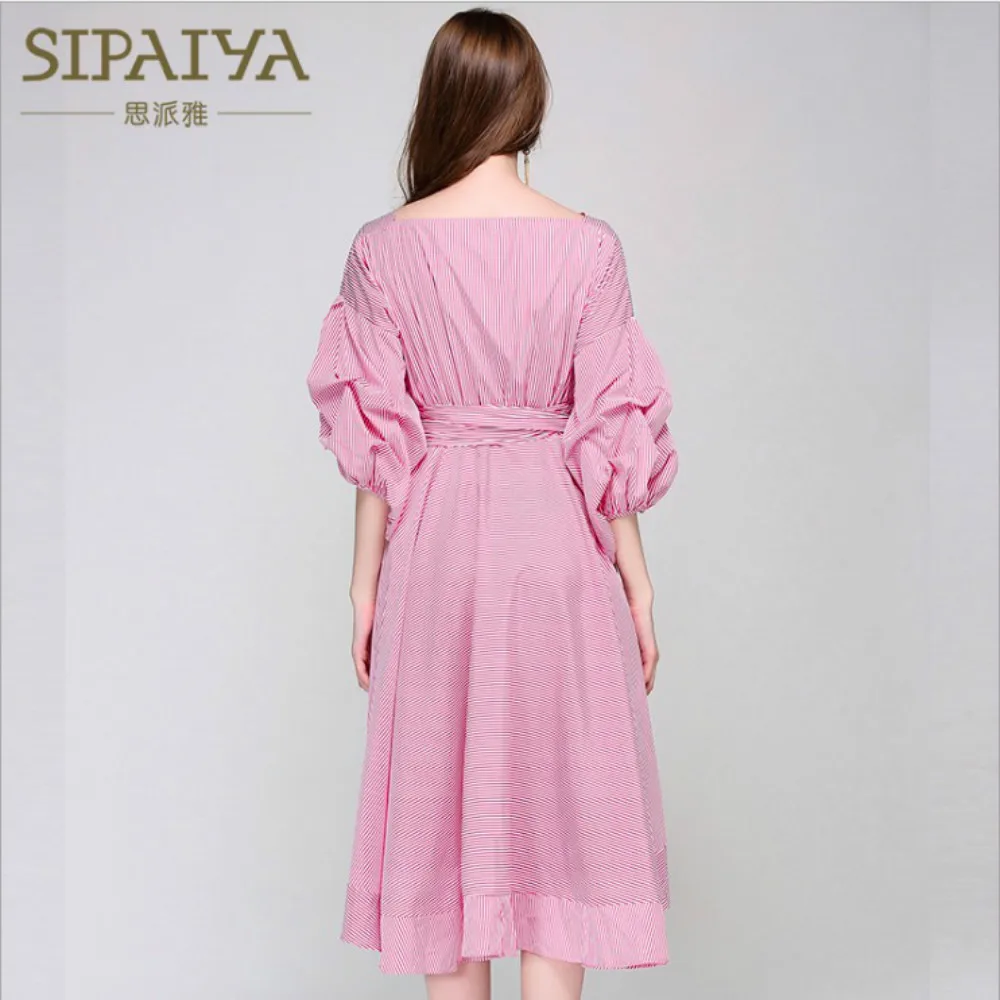 Женское вечернее платье в полоску розовое или синее свободное средней длины с