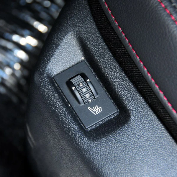Кнопка обогрева сиденья для Peugeot 508 308 407 3008 Citroen C5 C4 C6 8906HR 8906HQ желтый
