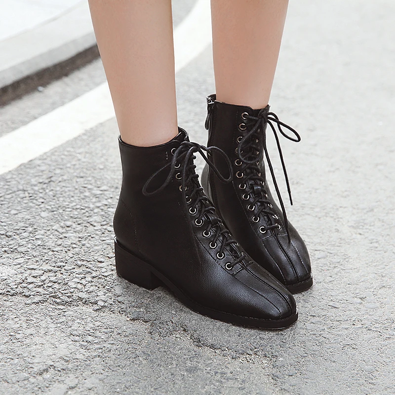 

WETKISS Motorcycle Boots Women Thick Heels Ankle Boot Cross Tied Shoes Female Casual Shoes Ladies Square Toe Shoes Winter 2019