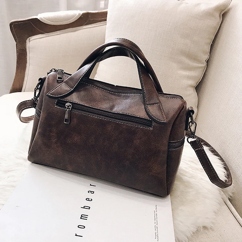 Женская сумка через плечо FUNMARDI винтажная из искусственной кожи с заклепками