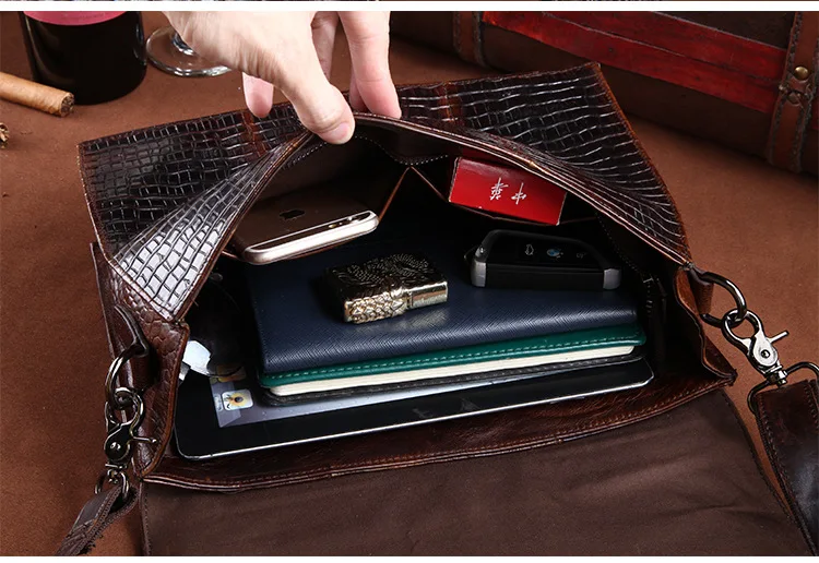 

100%Genuine Leather The crocodile grain Fashion Brand Designer bag Messenger Bags Casual Shoulder Designer Handbags Man Bags